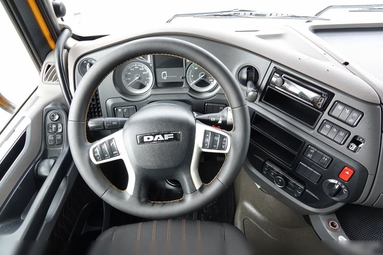 DAF XF 480 / SPACE CAB / 2018 R / SPROWADZONY / PO KONTRAKCIE SERWISOWYM zdjęcie 28
