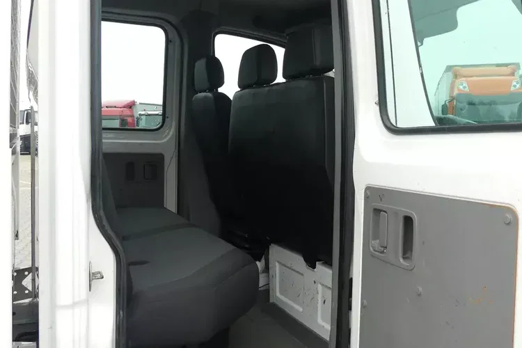 Volkswagen CRAFTER / DOKA / WYWROTKA / 7- OSOBOWY / DUBEL / zdjęcie 20