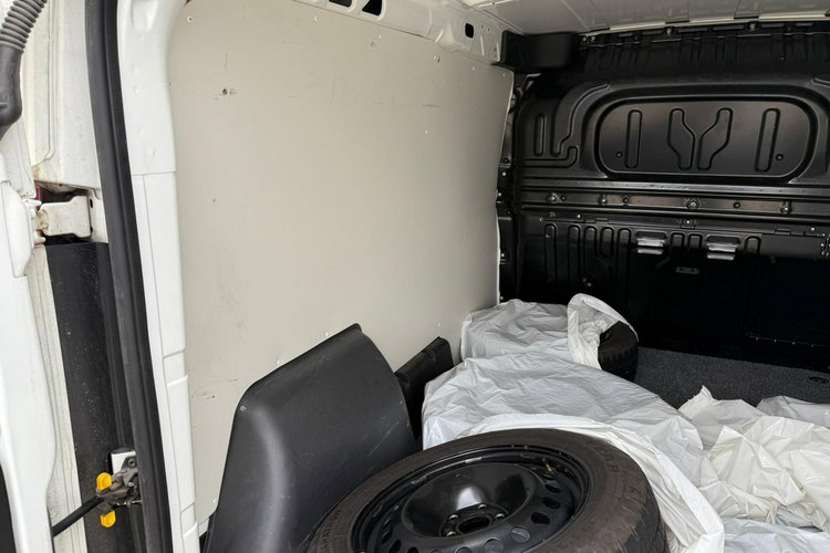 Fiat Doblo Maxi długi 1.4Tjet 120KM z Nowym LPG przebieg 54 tys km 3 miejscowy zdjęcie 29