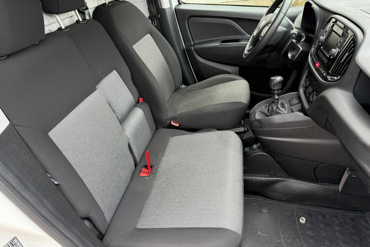 Fiat Doblo Maxi długi 1.4Tjet 120KM z Nowym LPG przebieg 54 tys km 3 miejscowy zdjęcie 9