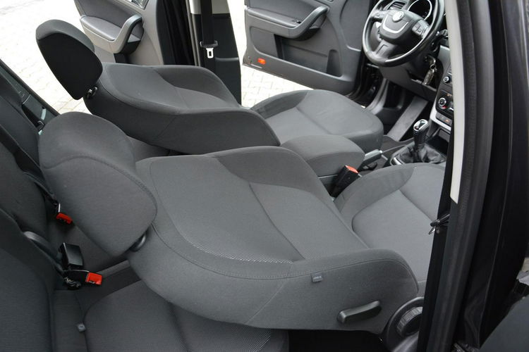 Yeti 2.0TDI (140 KM) 4x4 Klimatronic 2XParktronic Duże radio ASO SKODA zdjęcie 18