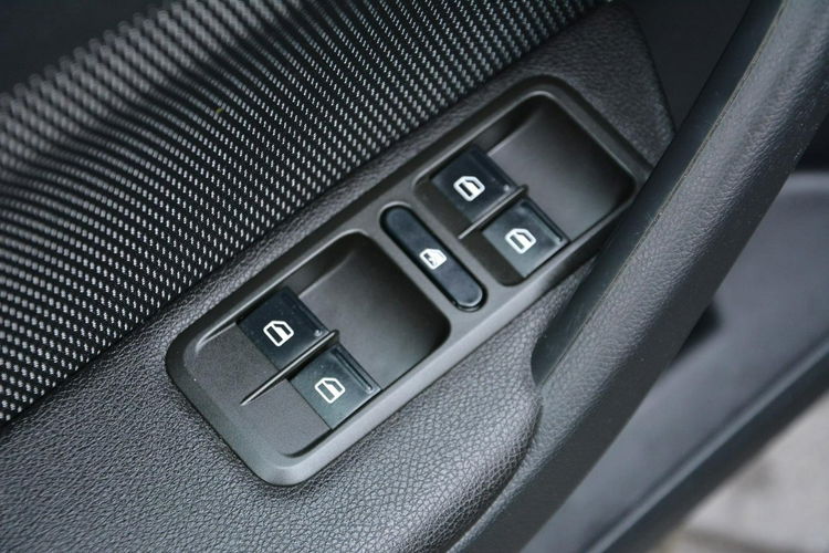 Yeti 2.0TDI (140 KM) 4x4 Klimatronic 2XParktronic Duże radio ASO SKODA zdjęcie 30