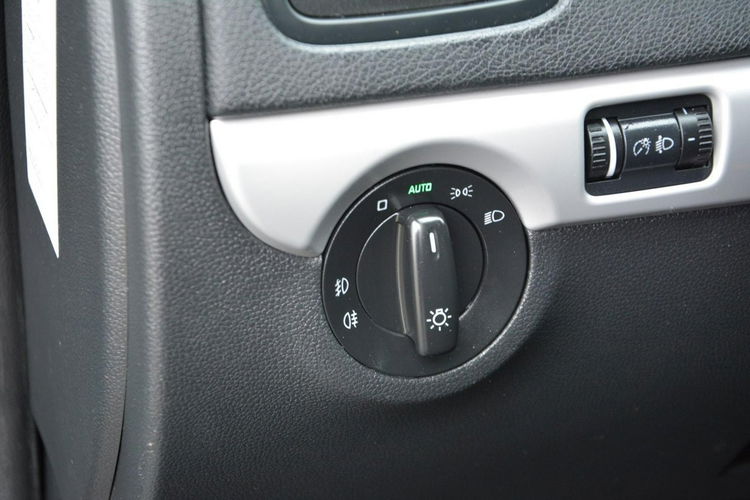 Yeti 2.0TDI (140 KM) 4x4 Klimatronic 2XParktronic Duże radio ASO SKODA zdjęcie 31