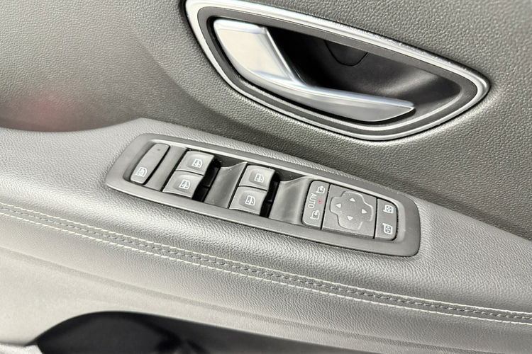 Renault Grand Scenic 1.6 DCI 130KM INTENS HeadUp HandsFree 7-osobowy ALU20 Polski SalonI-WŁ zdjęcie 34