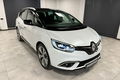 samochód osobowy Renault zdjęcie 8