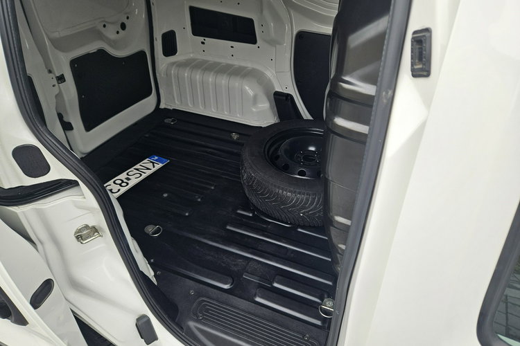 Fiat Fiorino VAT1 ,  Bezwypadkowy,  I Właściciel,  LPG,  VAT23%. zdjęcie 19