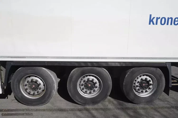 Krone Thermoking SLXe 300 / 30 t ładowności zdjęcie 11