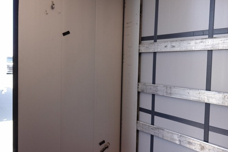 Wielton / FIRANKA / MULDA DO STALI - 9 M  / OSIE SAF /  OŚ PODNOSZONA / COILMULDA  zdjęcie 21