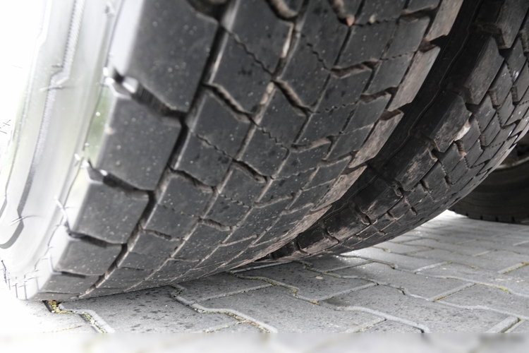 Scania R 450 / RETARDER / KLIMA POSTOJOWA / NISKA KABINA  / PO KONTRAKCIE SERWISOWYM zdjęcie 21