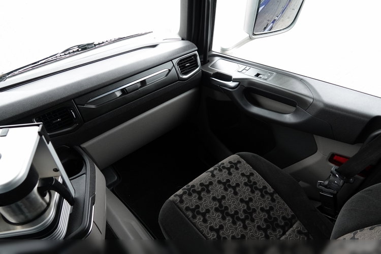 Scania R 450 / RETARDER / KLIMA POSTOJOWA / NISKA KABINA  / PO KONTRAKCIE SERWISOWYM zdjęcie 33