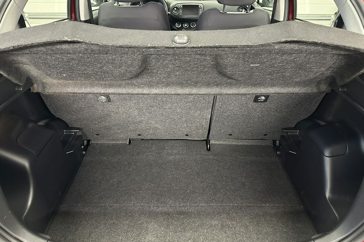 Yaris Toyota Yaris 1.5 Benz Lift Team D Bardzo zadbana Opłaty GWARANCJA zdjęcie 14