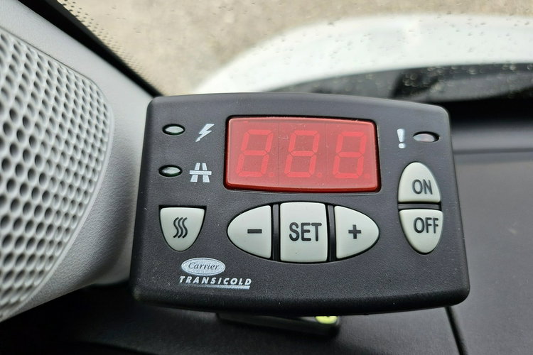 Iveco Daily 35S18 Chłodnia -29/+29 C GWARANCJA 3.0/180KM zdjęcie 20