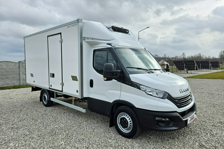 Iveco Daily 35S18 Chłodnia -29/+29 C GWARANCJA 3.0/180KM zdjęcie 31