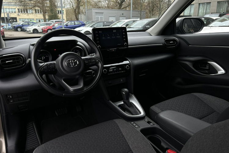 Toyota Yaris Cross 1.5 HYBRID 116KM COMFORT, salon Polska, gwarancja, FV23% zdjęcie 23