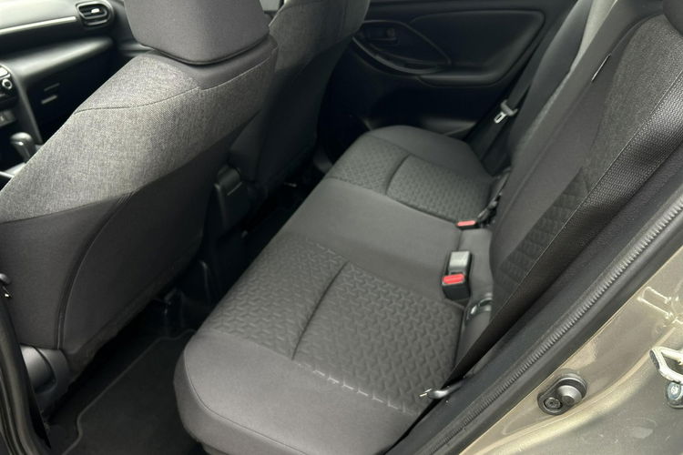 Toyota Yaris Cross 1.5 HYBRID 116KM COMFORT, salon Polska, gwarancja, FV23% zdjęcie 24