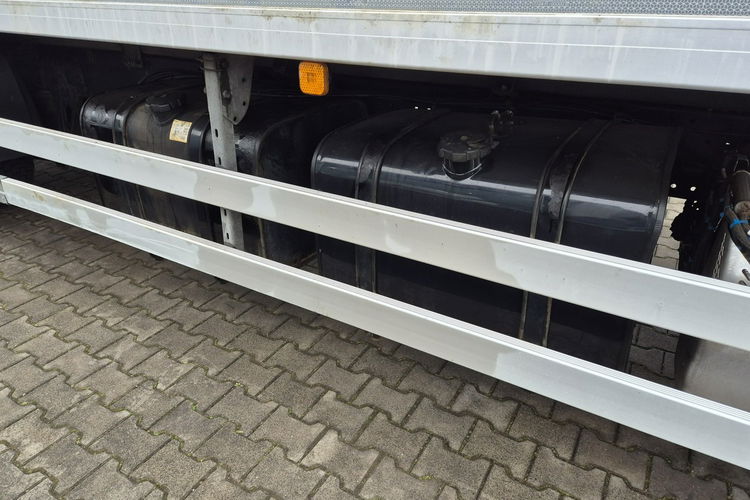 TGM MAN TGM 15.250 /KONTENER IZOTERMA /IGLOOCAR/WEBASTO PAKA + KABINA /E6 zdjęcie 23