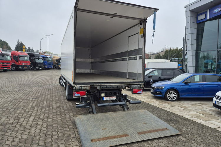 TGM MAN TGM 15.250 /KONTENER IZOTERMA /IGLOOCAR/WEBASTO PAKA + KABINA /E6 zdjęcie 47