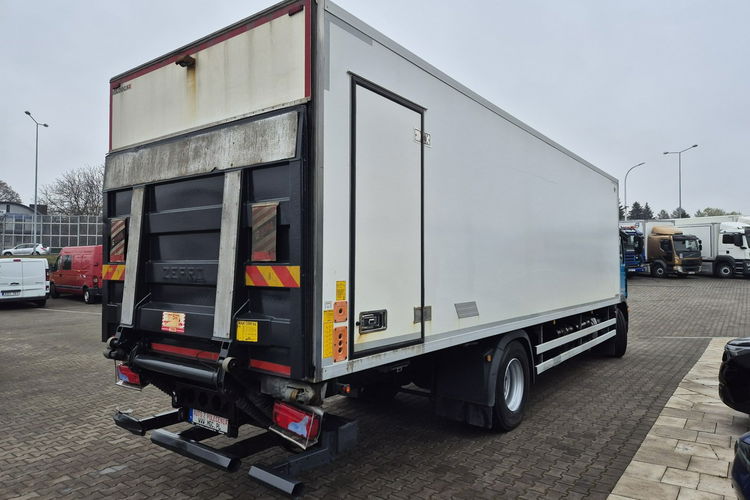 TGM MAN TGM 15.250 /KONTENER IZOTERMA /IGLOOCAR/WEBASTO PAKA + KABINA /E6 zdjęcie 7