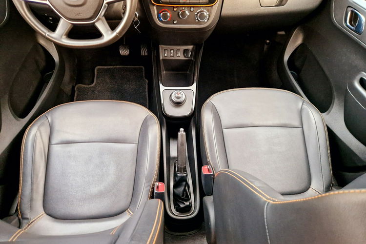 Dacia spring NAWIGACJA. KAMERA COFANIA. SWIATŁA LED . KABEL ŁADUJACY zdjęcie 13