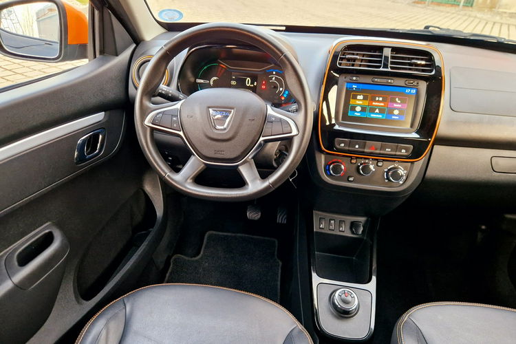 Dacia spring NAWIGACJA. KAMERA COFANIA. SWIATŁA LED . KABEL ŁADUJACY zdjęcie 14