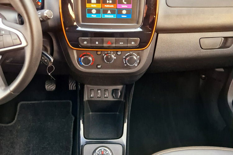 Dacia spring NAWIGACJA. KAMERA COFANIA. SWIATŁA LED . KABEL ŁADUJACY zdjęcie 15