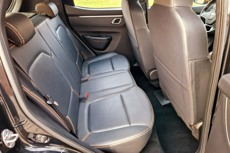 Dacia spring NAWIGACJA. KAMERA COFANIA. SWIATŁA LED . KABEL ŁADUJACY zdjęcie 23