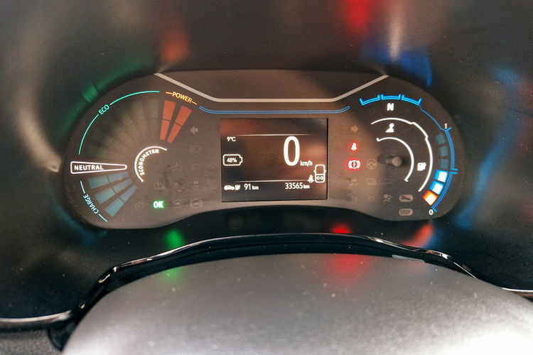 Dacia spring NAWIGACJA. KAMERA COFANIA. SWIATŁA LED . KABEL ŁADUJACY zdjęcie 25