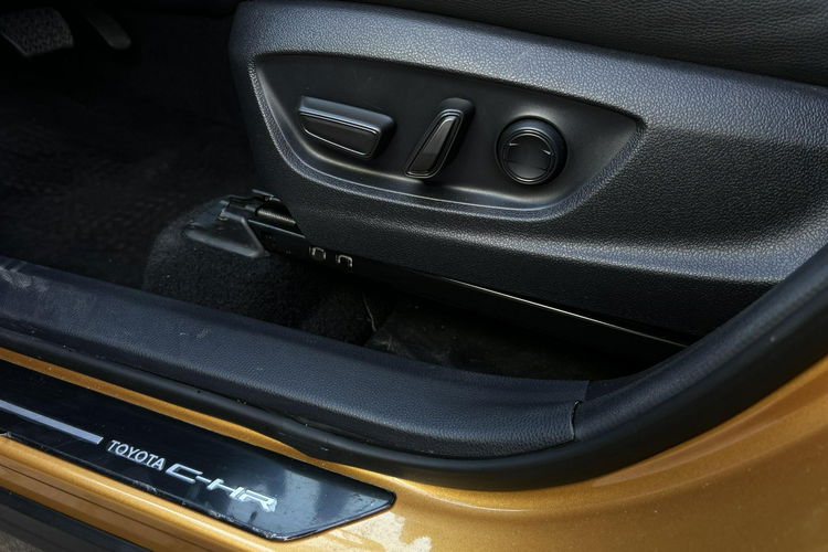 Toyota C-HR 2.0 HSD 196KM EXECUTIVE Premiere Edition, salon Polska, FV23% zdjęcie 27