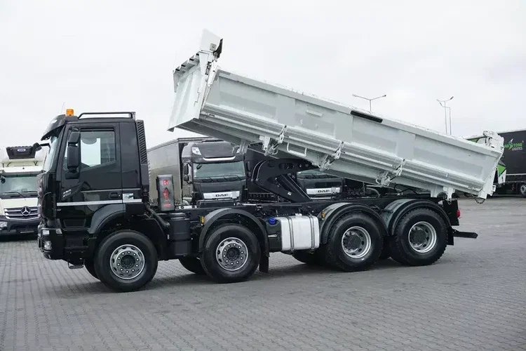 Iveco TRAKKER / 480 / E 6 / WYWROTKA / 8 X 4 / HYDROBURTA / RETARDER zdjęcie 3