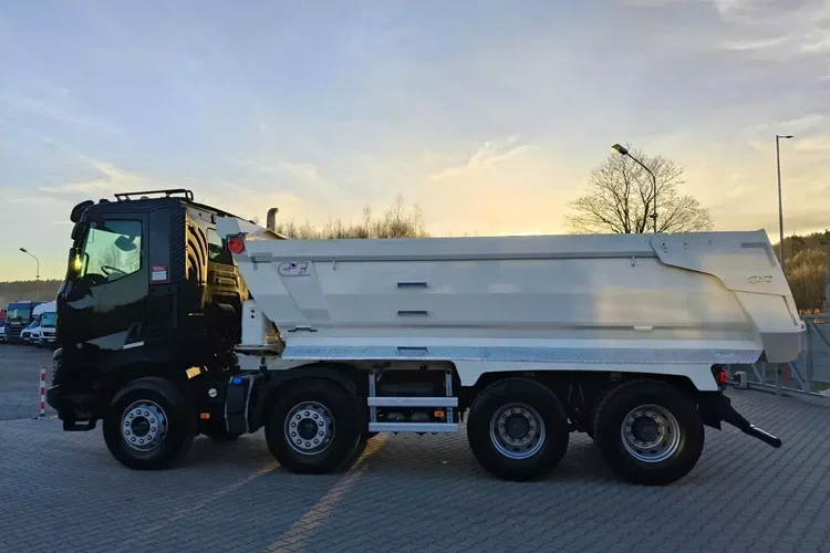 Renault C480 SILNIK 13L / 8x4 / WYWROTKA / HYDRAULICZNA TYLNA KLAPA / zdjęcie 6