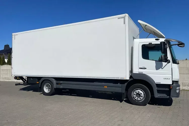 Mercedes ATEGO 1224, KONTENER / WINDA / KLIMA zdjęcie 4