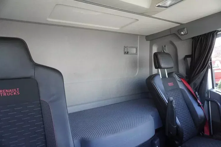 Renault Volvo T520 DTI 13 6x2 / Rama 8.3 m / 2022 / oś skrętna zdjęcie 25