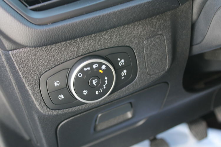 Ford Focus 1.5 EcoBlue 120KM Trend Edition zdjęcie 13