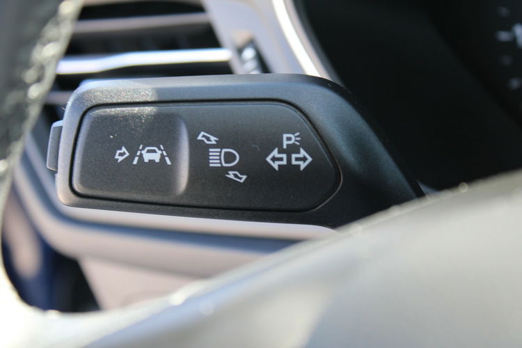 Ford Focus 1.5 EcoBlue 120KM Trend Edition zdjęcie 14