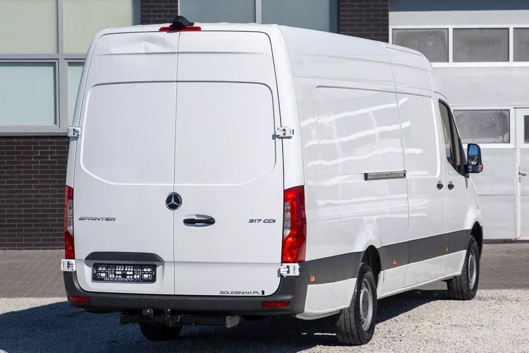 Mercedes Sprinter 317 L4H2 EKSTRA DŁUGI 15, 5 m3 zdjęcie 3