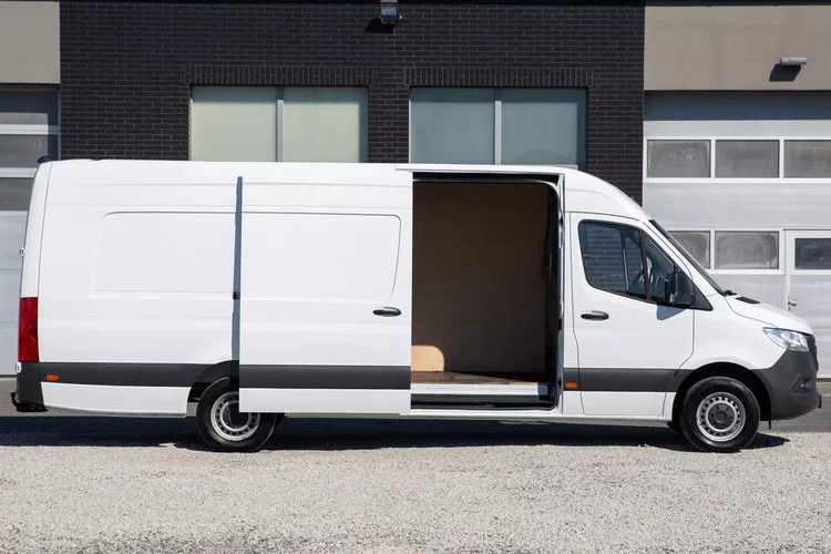 Mercedes Sprinter 317 L4H2 EKSTRA DŁUGI 15, 5 m3 zdjęcie 8