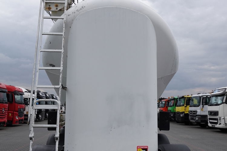 Spitzer CEMENTONACZEPA / 37 000 L / SILOS / 3 KOMORY / OSIE SAF / ALUFELGI  zdjęcie 12
