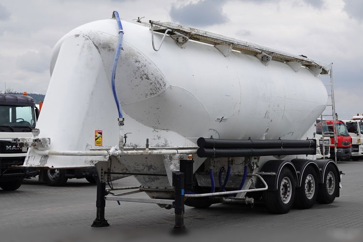 Spitzer CEMENTONACZEPA / 37 000 L / SILOS / 3 KOMORY / OSIE SAF / ALUFELGI  zdjęcie 2