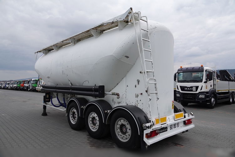Spitzer CEMENTONACZEPA / 37 000 L / SILOS / 3 KOMORY / OSIE SAF / ALUFELGI  zdjęcie 4
