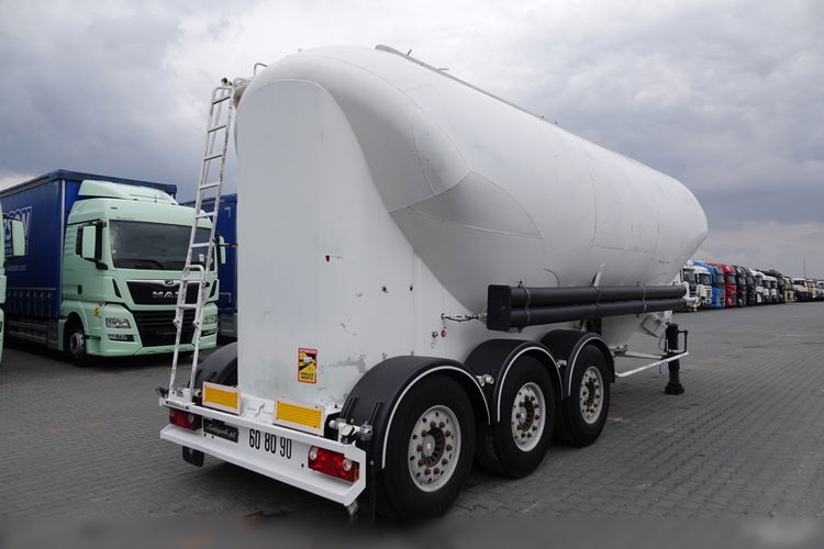 Spitzer CEMENTONACZEPA / 37 000 L / SILOS / 3 KOMORY / OSIE SAF / ALUFELGI  zdjęcie 6