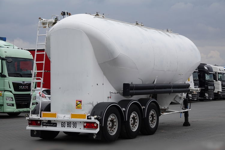 Spitzer CEMENTONACZEPA / 37 000 L / SILOS / 3 KOMORY / OSIE SAF / ALUFELGI  zdjęcie 7