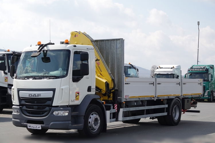 DAF LF 250 / 4X2 / SKRZYNIOWY - 7.30 + HDS HYVA HB 150X/ STEROWANIE RADIOWE / ROTATOR / MAX UDŹWIG: 5200 KG / EURO 6 zdjęcie 8