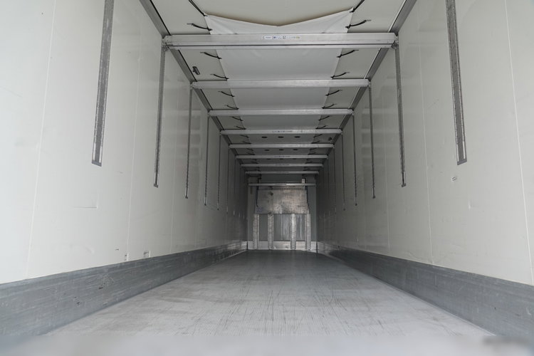 Krone / CHŁODNIA  / CARRIER VECTOR 1550 / DOPPELSTOCK / PALECIARA  / OŚ PODNOSZONA / 2020 R  zdjęcie 15