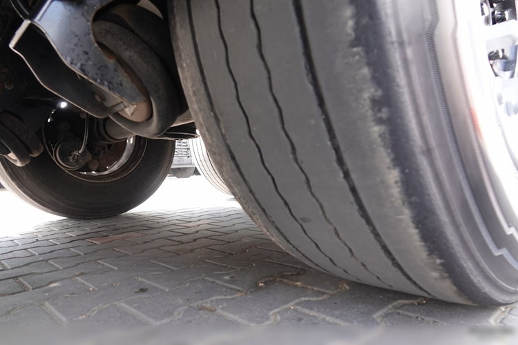 Krone / CHŁODNIA  / CARRIER VECTOR 1550 / DOPPELSTOCK / PALECIARA  / OŚ PODNOSZONA / 2020 R  zdjęcie 21