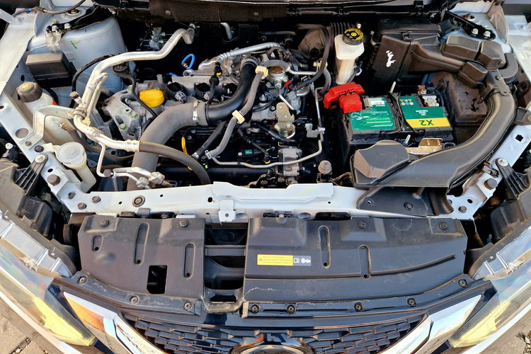 Nissan Qashqai Kamera cofania. Ledy. Navigacja. Asystent pasa ruchu zdjęcie 24