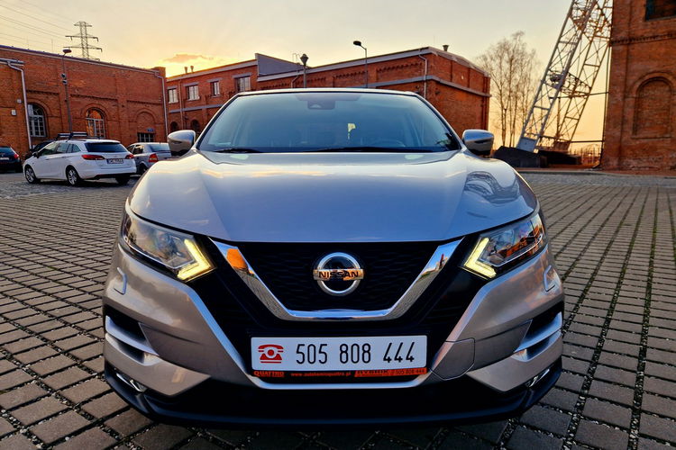 Nissan Qashqai Kamera cofania. Ledy. Navigacja. Asystent pasa ruchu zdjęcie 3