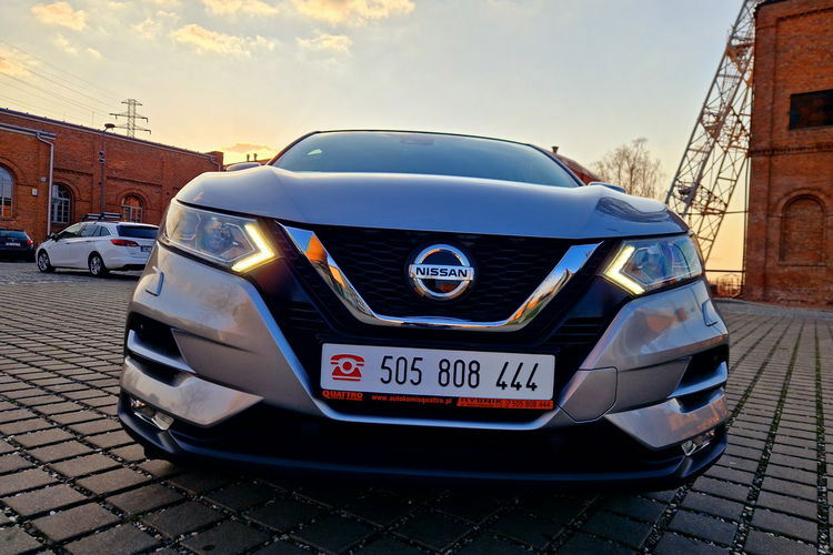 Nissan Qashqai Kamera cofania. Ledy. Navigacja. Asystent pasa ruchu zdjęcie 4