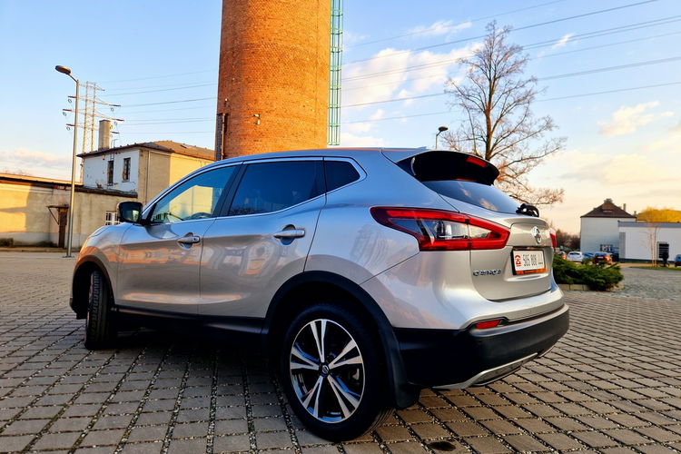 Nissan Qashqai Kamera cofania. Ledy. Navigacja. Asystent pasa ruchu zdjęcie 8