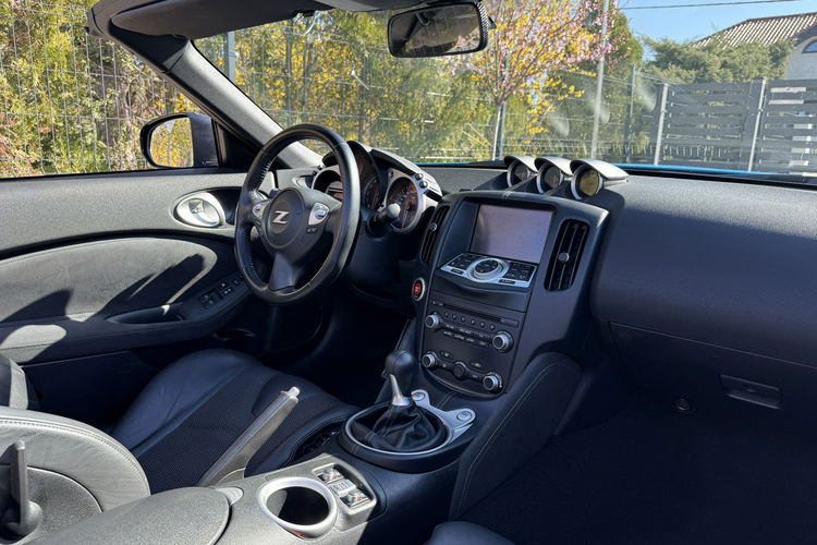 Nissan 370 Z Zadbany Bezwypadkowy Niski oryginalny przebieg zdjęcie 31