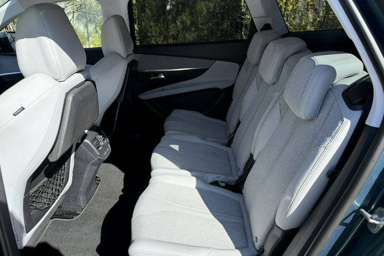 Peugeot 5008 Zadbany z oryginalnym niskim przebiegiem zdjęcie 18